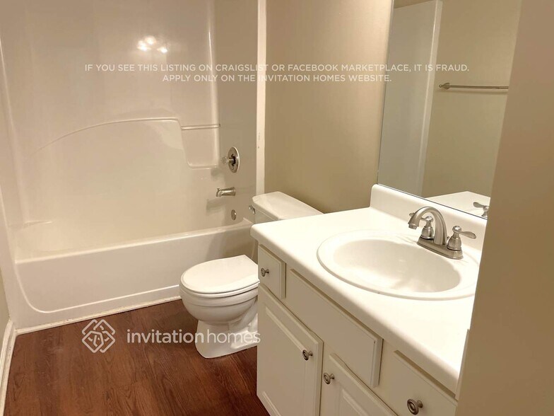 Building Photo - 1607 Eagle Dr