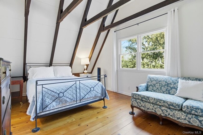 Building Photo - 3 Foster Ave