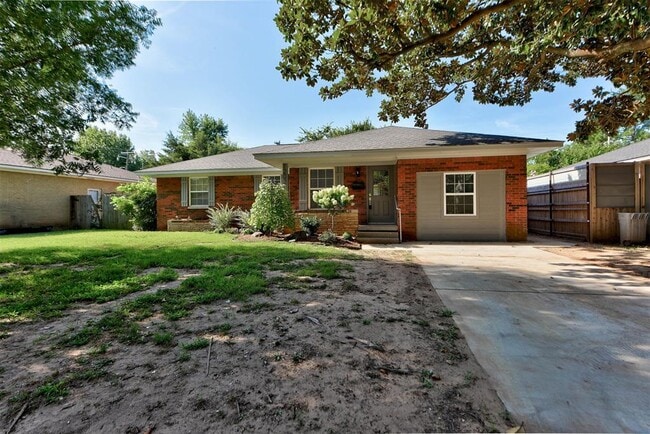 Building Photo - 1202 Windsor Way