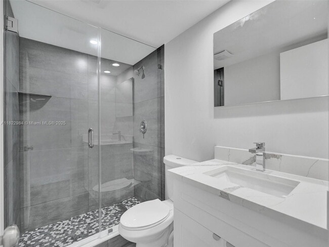 Building Photo - 3700 Oaks Clubhouse Dr