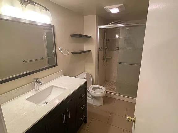 Building Photo - 3113 Raintree Cir