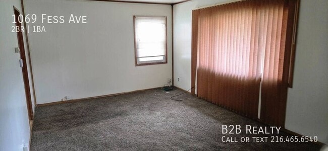 Building Photo - 1069 Fess Ave