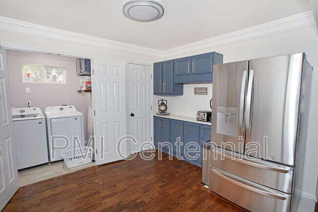 Building Photo - 220 Preston Oaks Dr