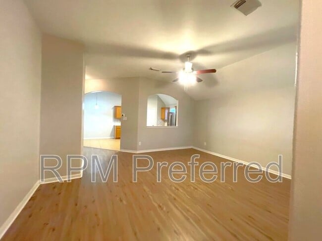 Building Photo - 13542 Forest Gully