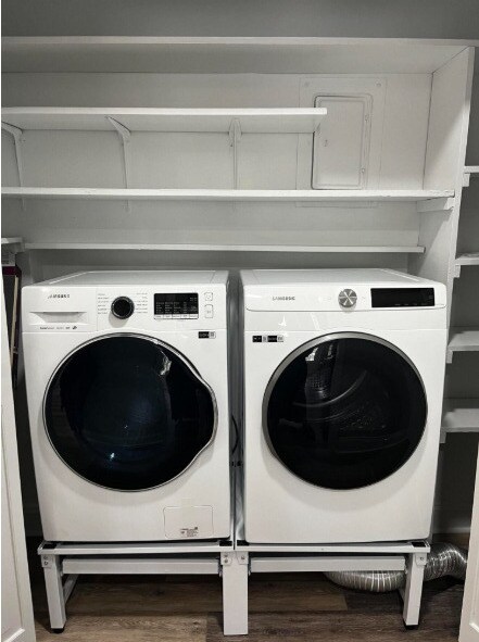 Building Photo - 175 Malabu Dr