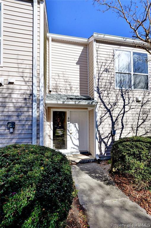 Building Photo - 4043 Midlands Rd