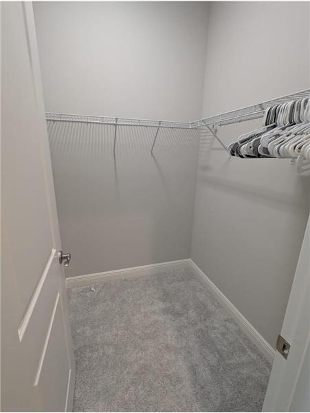 Building Photo - 9292 Crestview Cir