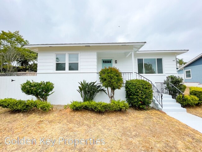 Building Photo - Charming single level home in South Oceans...