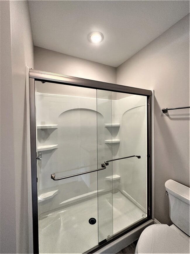 Building Photo - 530 Chestnut St