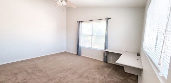 Building Photo - AHWATUKEE LAKEWOOD 3 BEDROOM PLUS LOFT