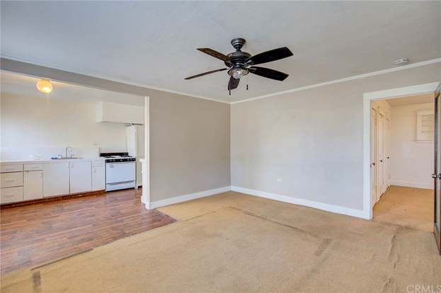 Building Photo - 223 24th St