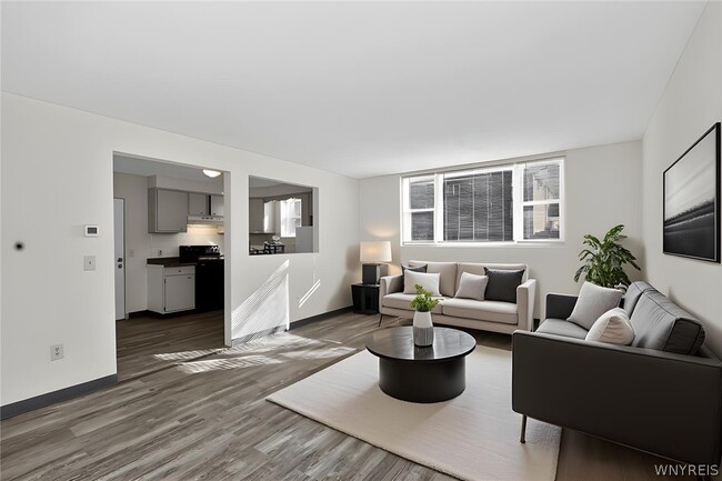 Building Photo - 127 Franklin St