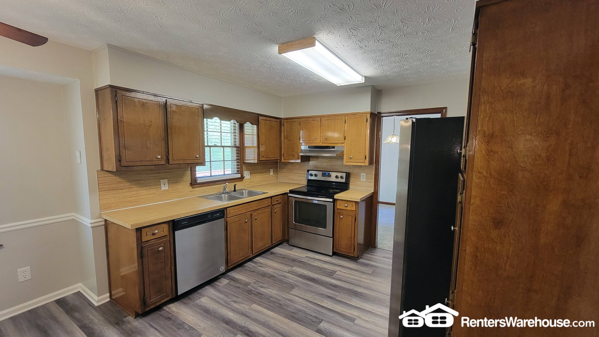 Building Photo - 2532 Mistletoe Ln SW