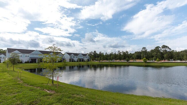 Building Photo - 133 Boracay Cir