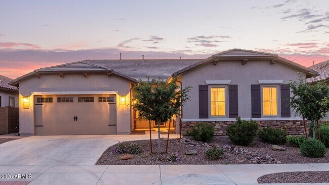 Primary Photo - 7234 S 28th Ln