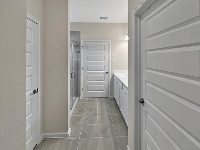 Building Photo - 4311 Wind Swell Ln