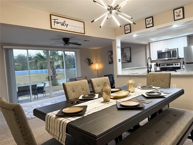 Building Photo - 223 Coco Plum Dr