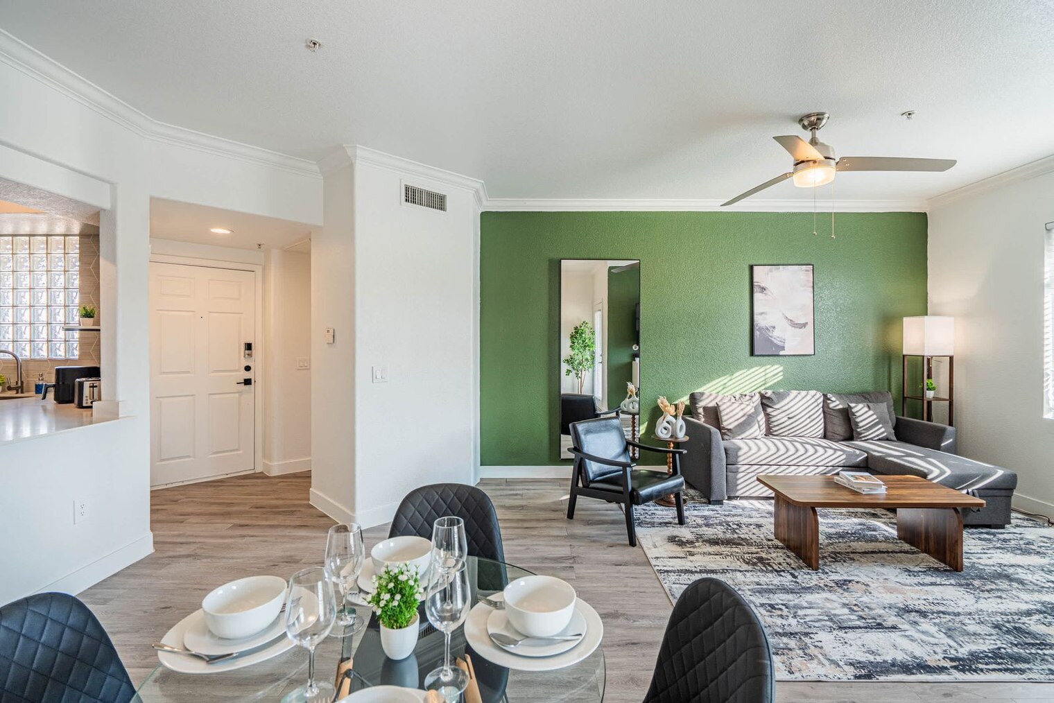 Building Photo - 2150 S 55th St