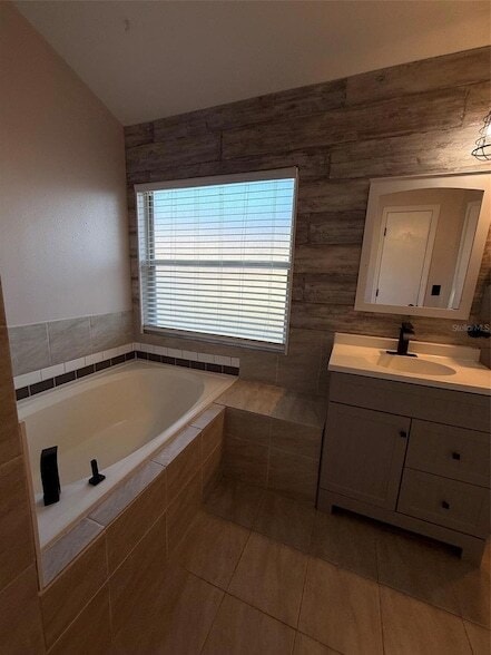 Building Photo - 5841 Dorham Pl
