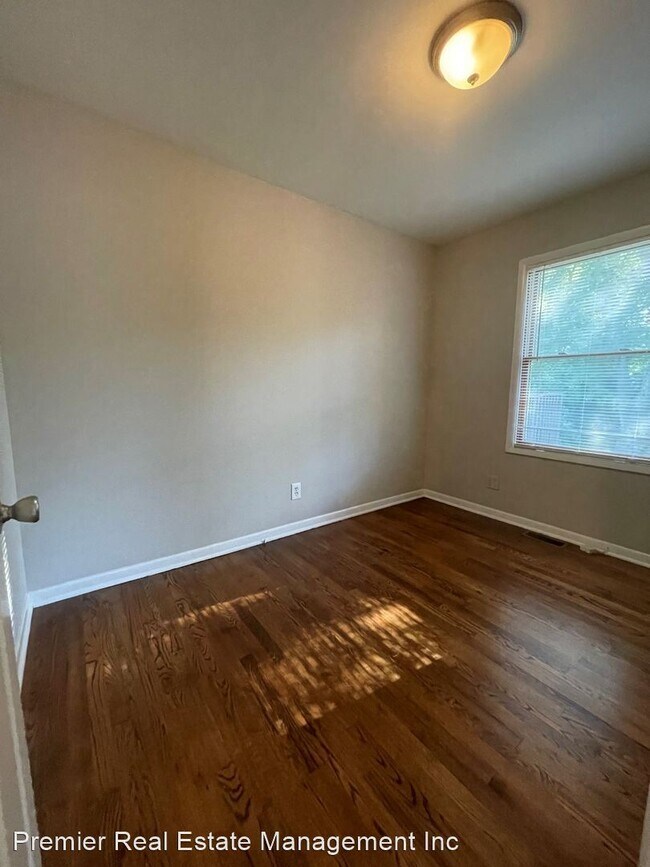 Building Photo - 3 br, 1 bath House - 2341 Blue Ridge Terrace