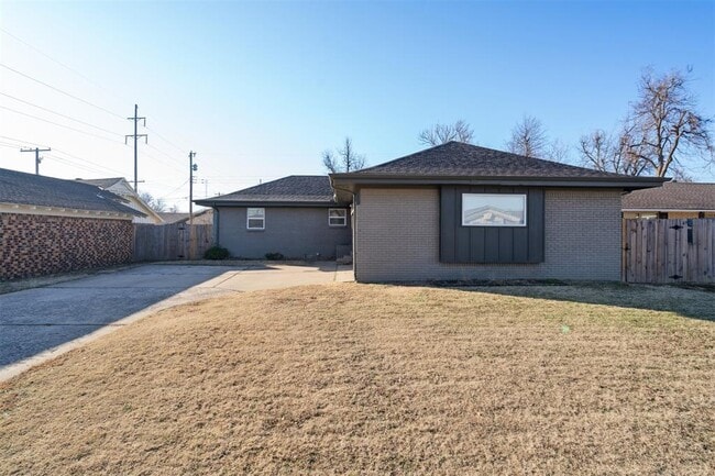 Building Photo - 4104 NW 59th St