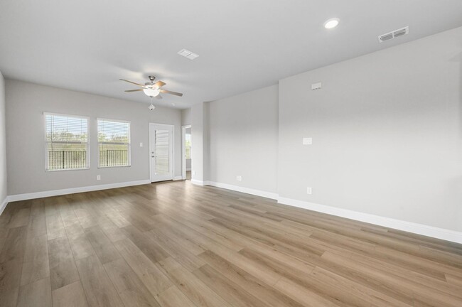 Building Photo - 712 Trace Trl