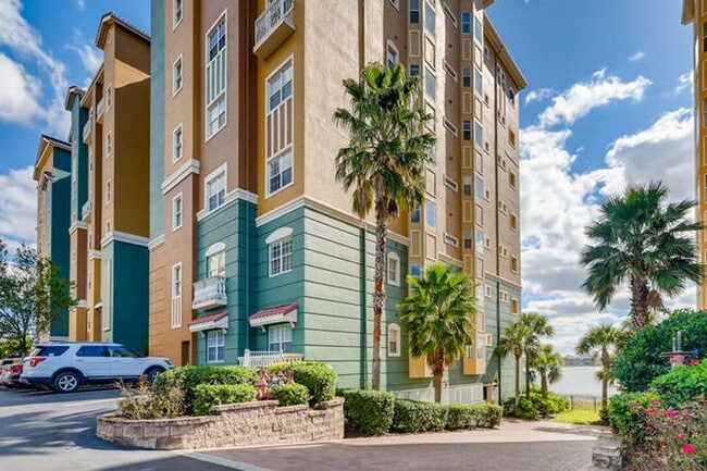 Building Photo - Vizcaya Heights Condos