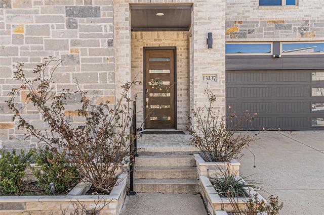 Building Photo - 13237 Jonata St