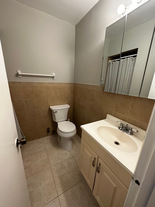 Building Photo - 240 SW 7th St