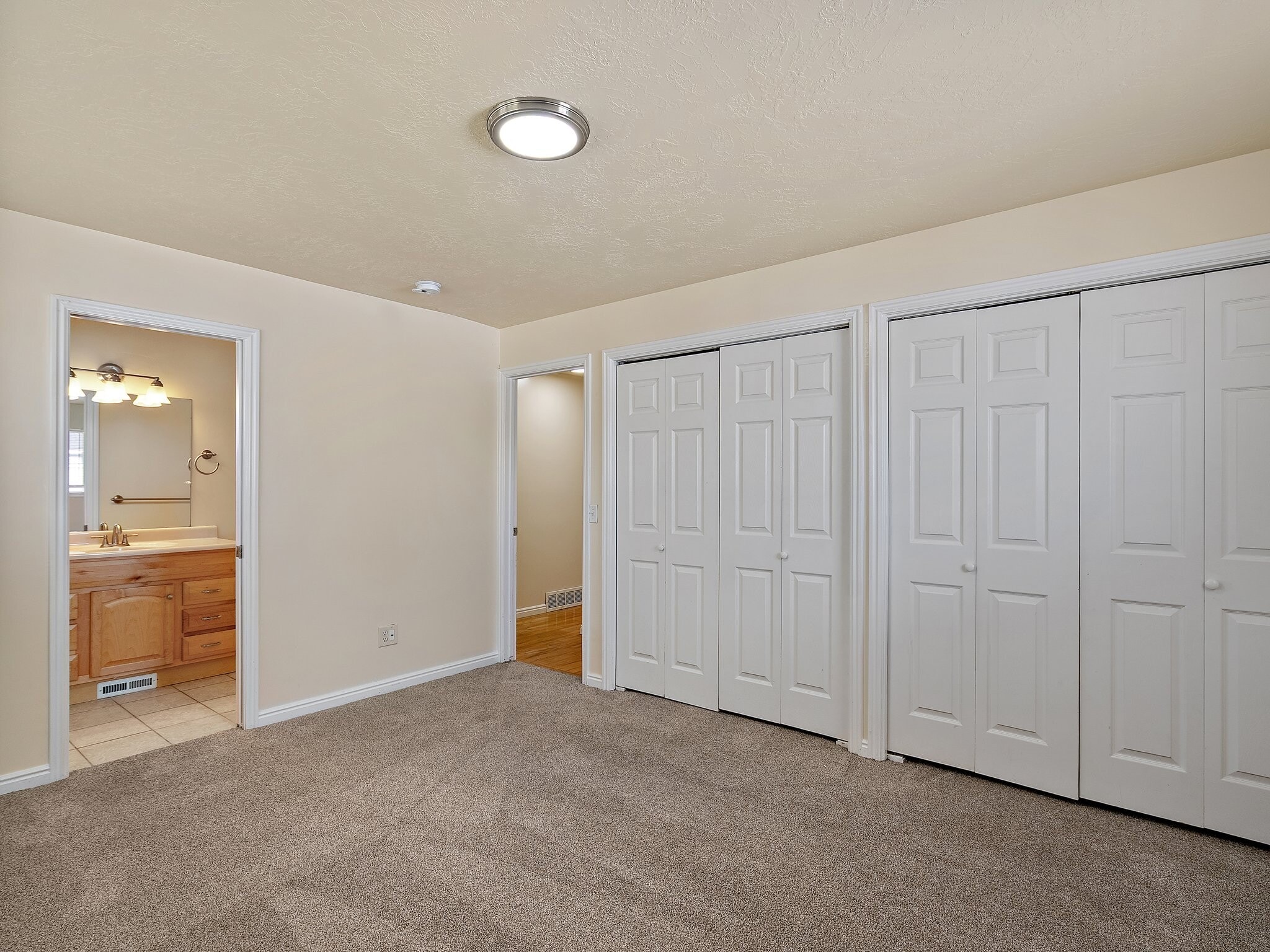 Building Photo - 6438 Tamra Dr