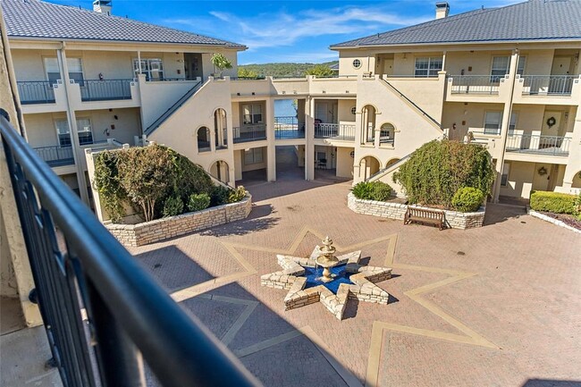 Building Photo - 3404 American Dr