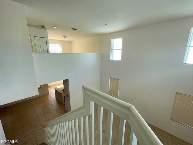 Building Photo - 17038 Tremont St