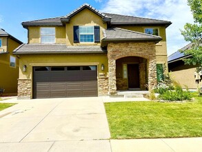 Building Photo - 2007 Fielding Hill Ln