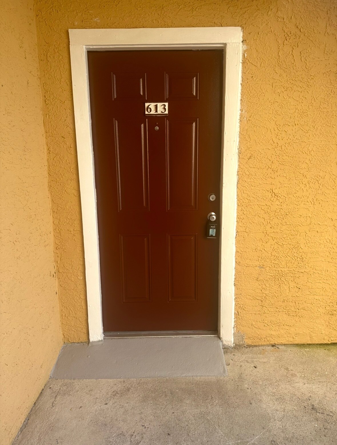 Building Photo - 15560 SW 104th Ter