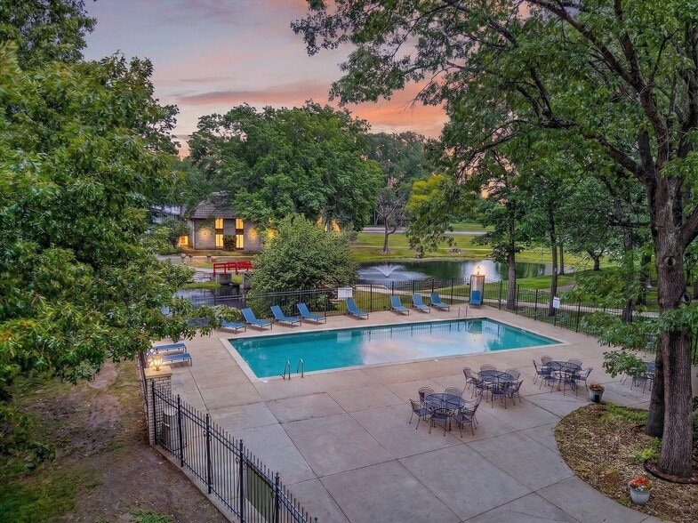05-Property Aerial #twilight - Tanglewood