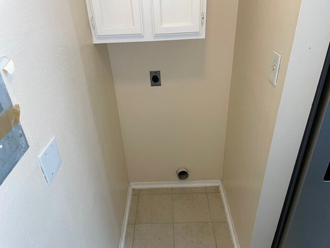 Building Photo - 11731 Spring Club Dr