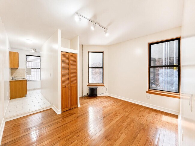 Floorplan - 3135 Broadway