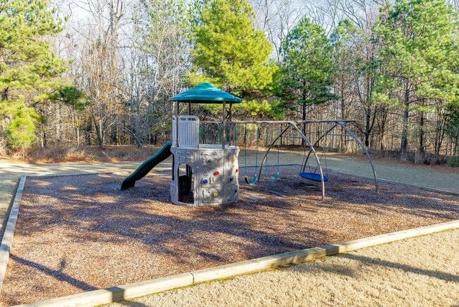 Building Photo - 6029 Fair Winds Cv