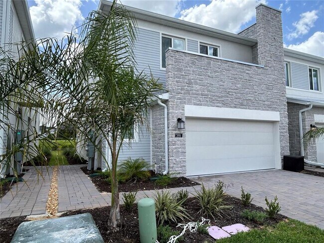 Building Photo - 398 Bogey Dr