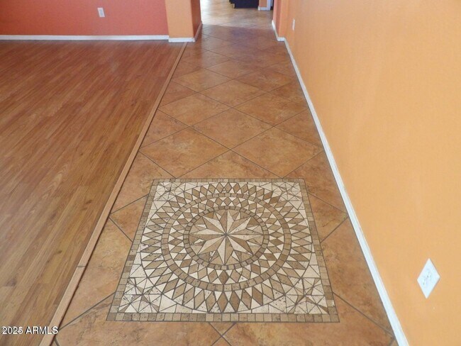 Building Photo - 8221 W Papago St