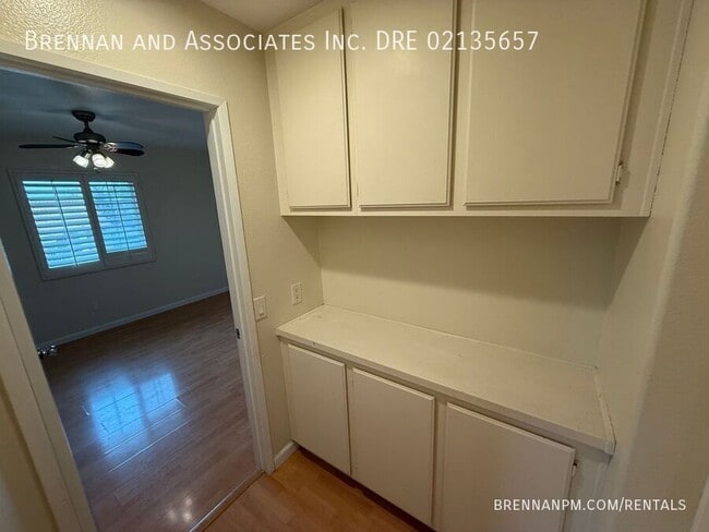 Building Photo - 1967 Lieder Dr