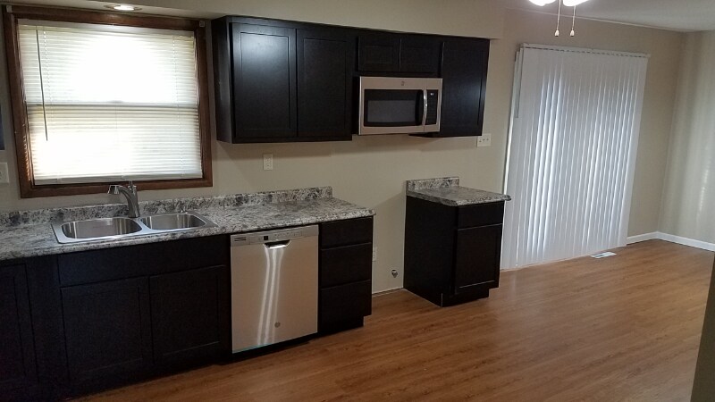 Building Photo - 201 Magnolia Dr