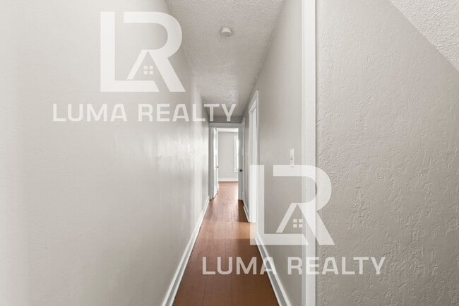 Building Photo - 1139 Pursell Ave