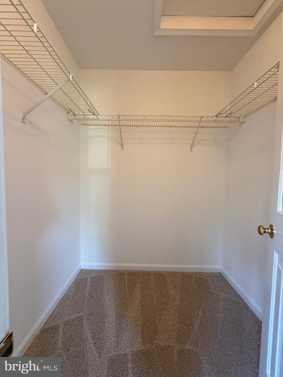 Building Photo - 12700 Nettlecreek Pl