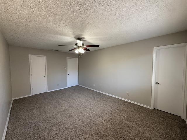 Building Photo - 4804 Chickadee Dr