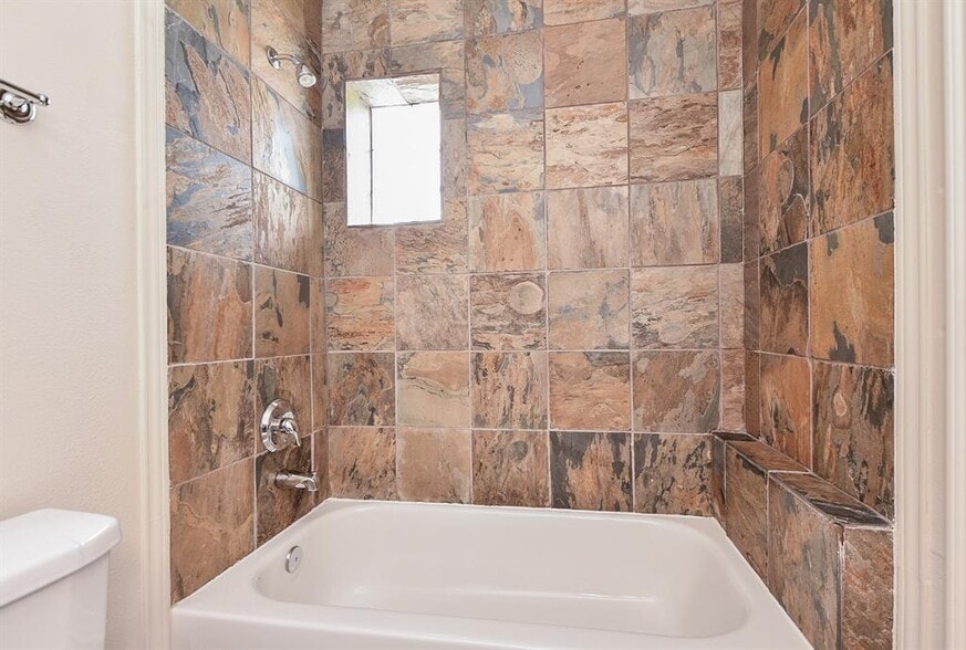 Building Photo - 4314 Koehler St