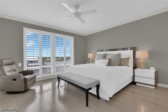 Building Photo - 9811 Gulf Shore Dr