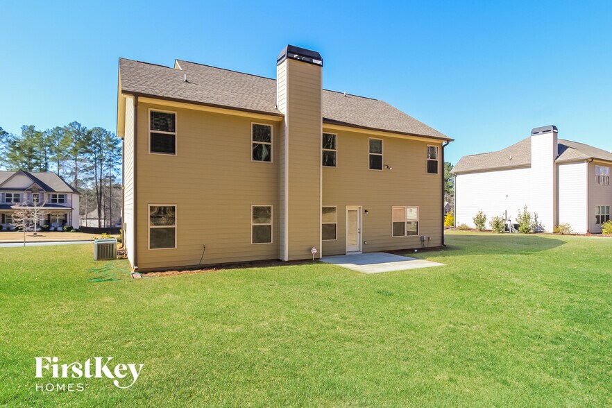 Building Photo - 1810 Cedar Oaks Ln