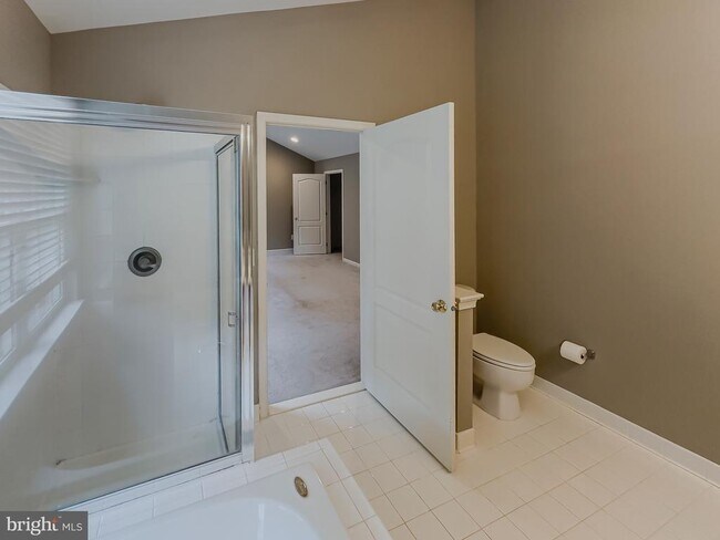 Building Photo - 43263 Somerset Hills Terrace