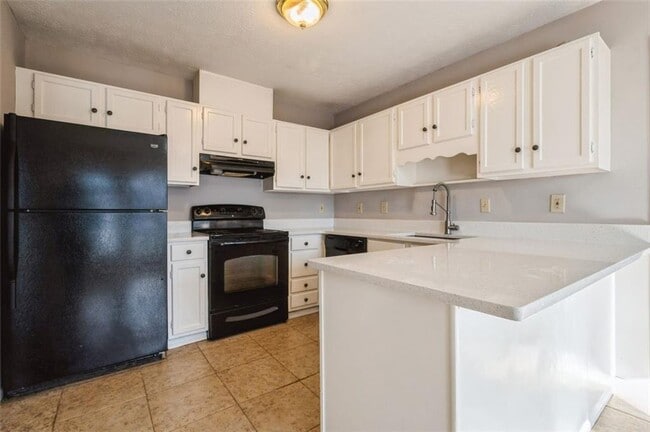 Building Photo - 1258 Minhinette Dr